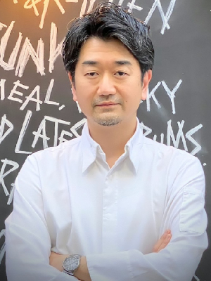 中村拓史郎